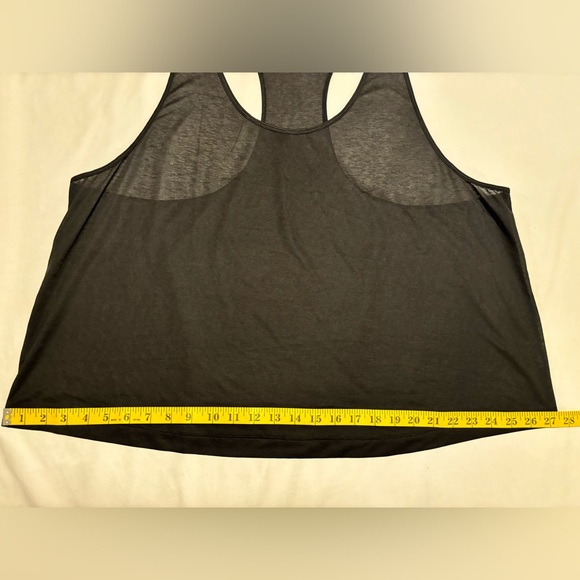 Athleta, tissue weight black tank, 2XL - Picture 4 of 8